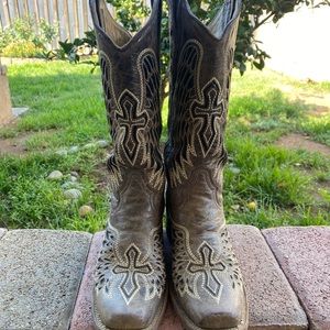 Corral tan/black cross western boots